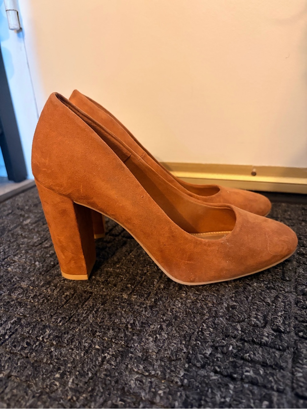 Chunky Heel Suede Pumps Camel Brown Fiori Size 7
